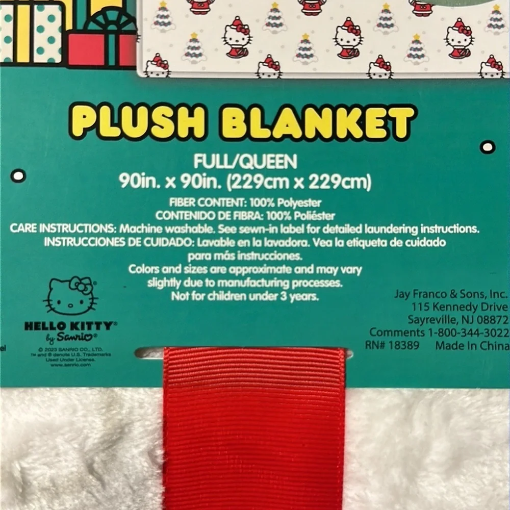 NWT Hello Kitty Full/Queen Christmas Blanket